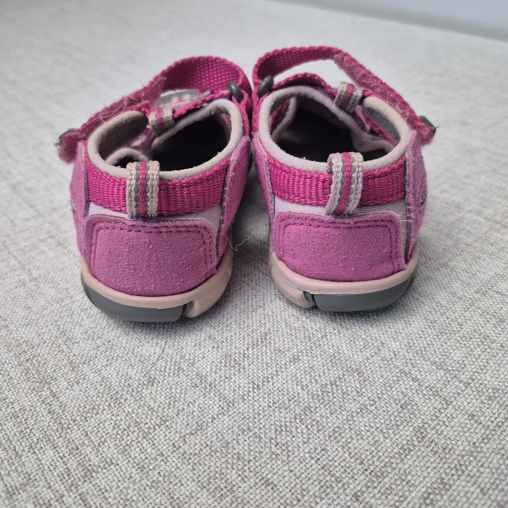 KEEN Seacamp II CNX Sandals Toddler Size 7 Very Berry Pink - Picture 8 of 10